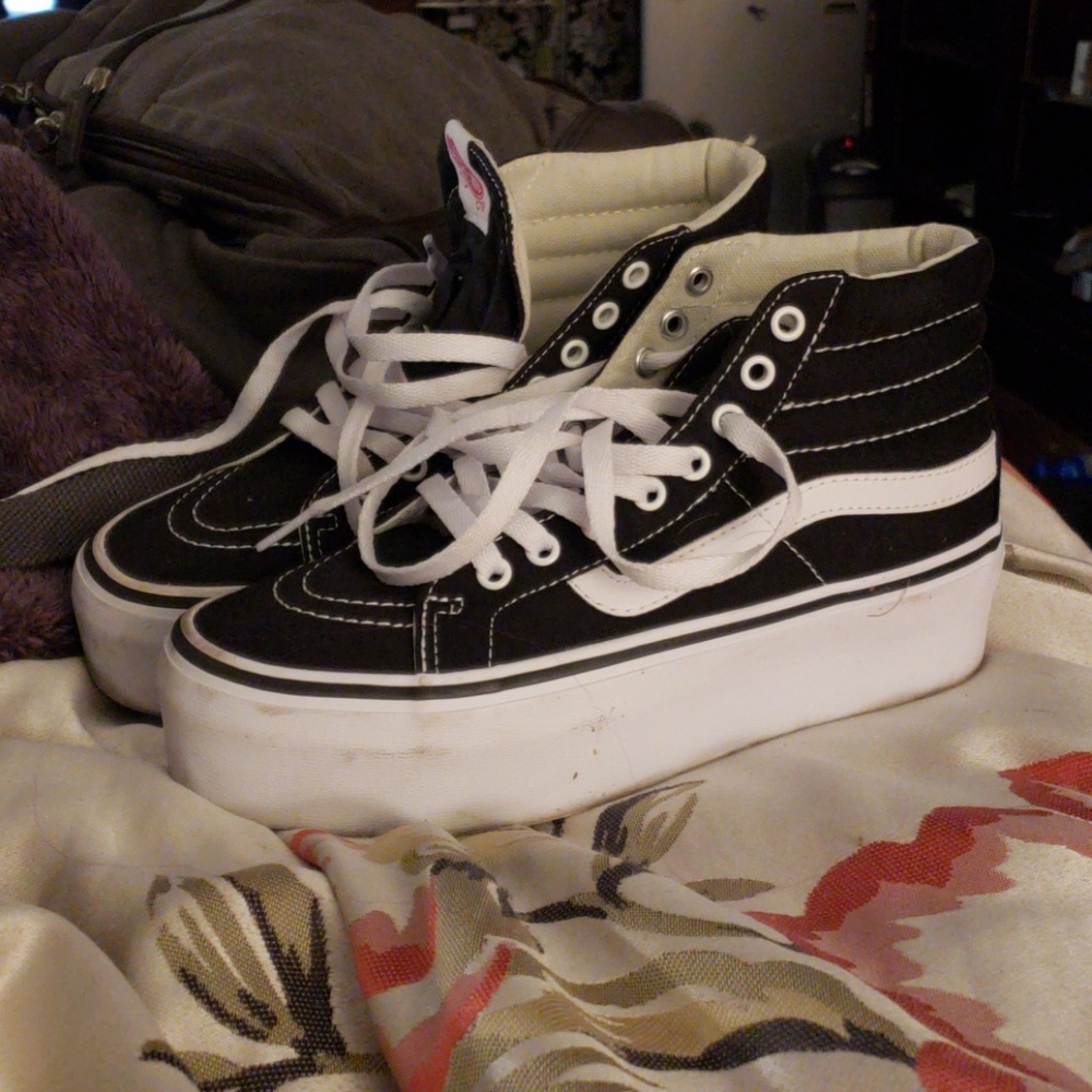 Van's platform hi tops